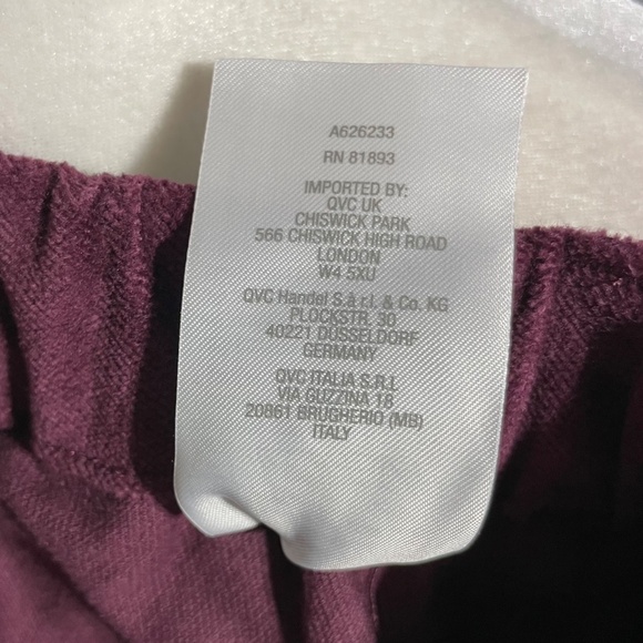 New D & Co Adaptive Wheelchair Fit Full Length Velveteen Pants Burgundy Size 10 - Picture 16 of 16